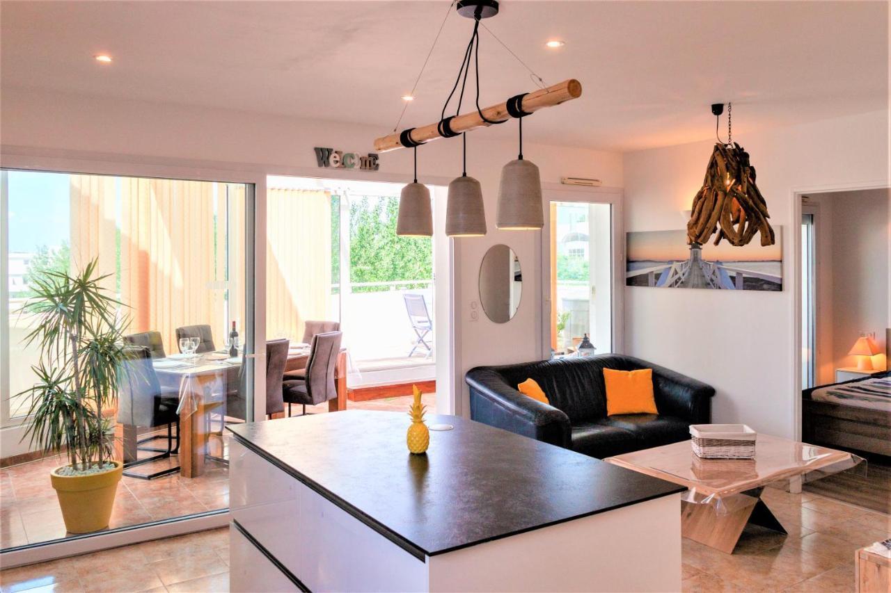 L'Atrium De La Sole Apartment ลาโรแชล ภายนอก รูปภาพ