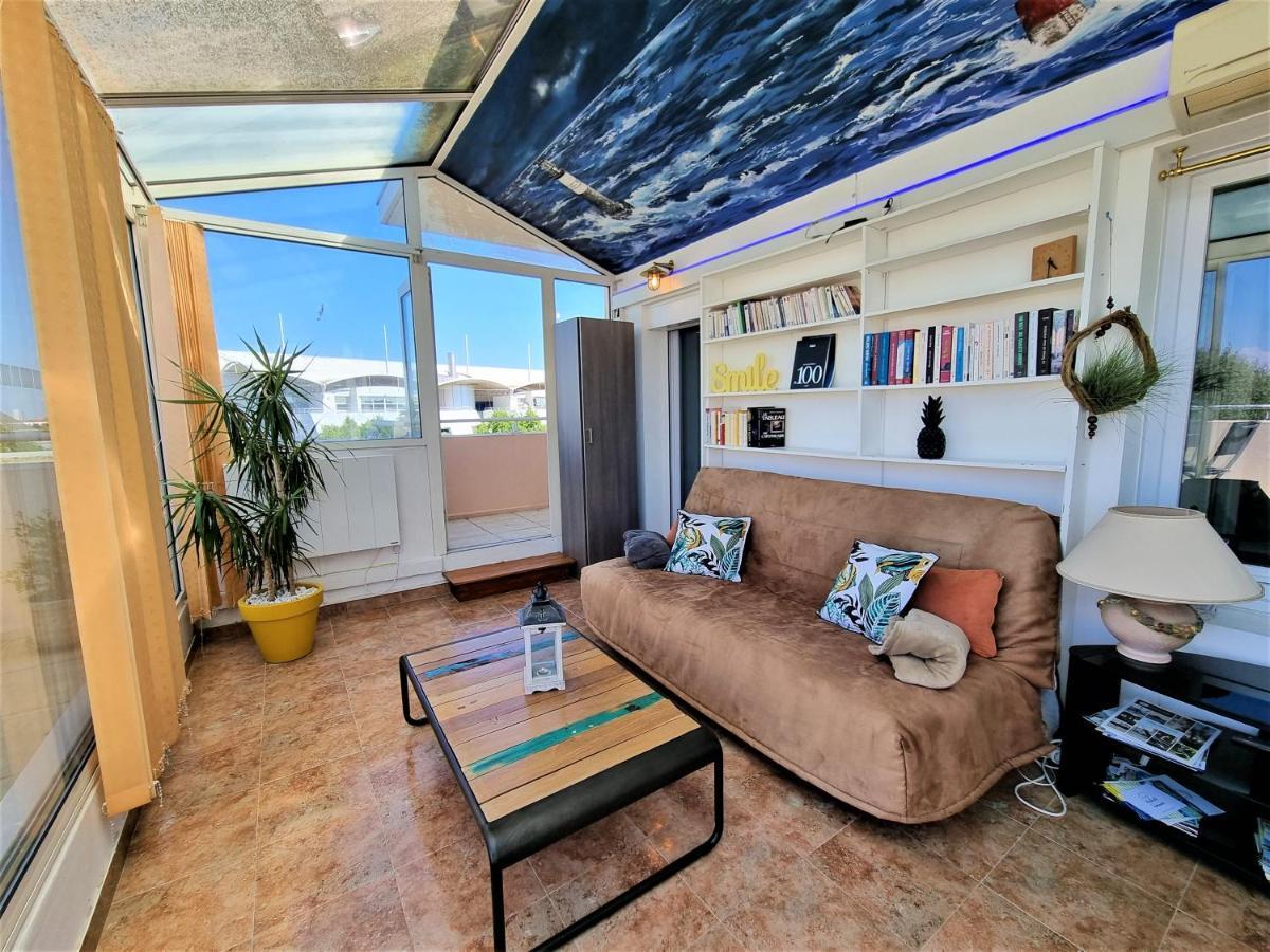 L'Atrium De La Sole Apartment ลาโรแชล ภายนอก รูปภาพ