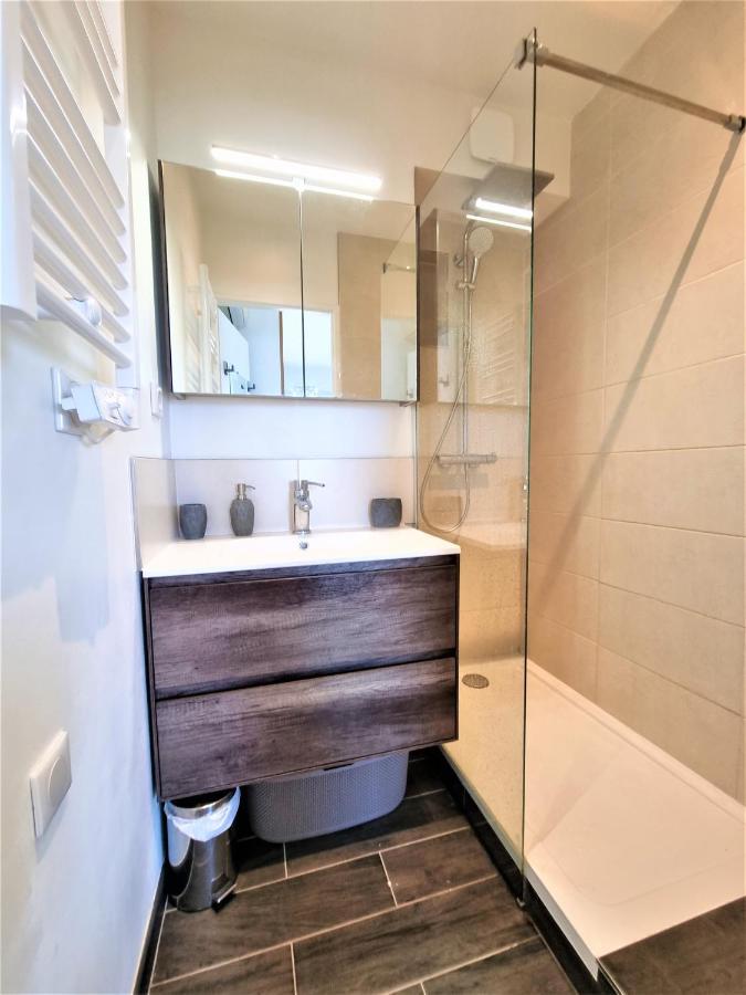 L'Atrium De La Sole Apartment ลาโรแชล ภายนอก รูปภาพ
